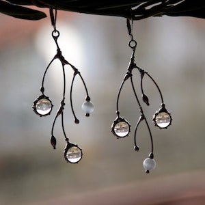 Tree branch asymmetrical earrings, asymmetrical jewelry silver metal branch earrings with clear glass, witch earrings, asymmetrical boho