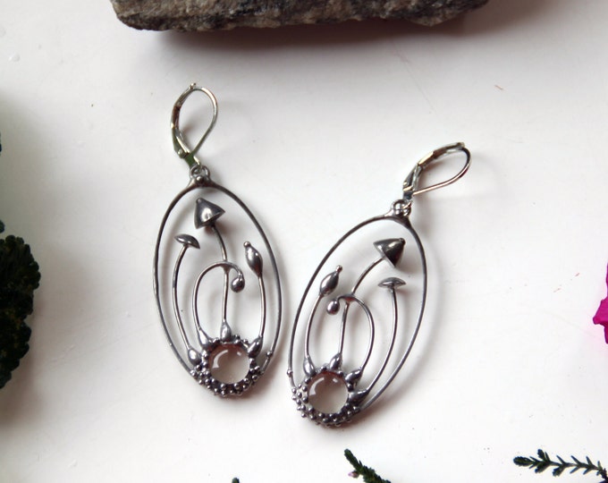 Hippie mushroom silver metal oval earrings with clear glass, fungi witch fairy forest earrings, bohohippie jewelry, witchcraft forest style