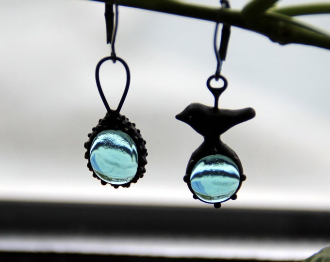 Asymmetrical stained glass earrings black metal bird inspired by wild forest nature, art nouveau boho earrings, aesthetic forest jewellery.