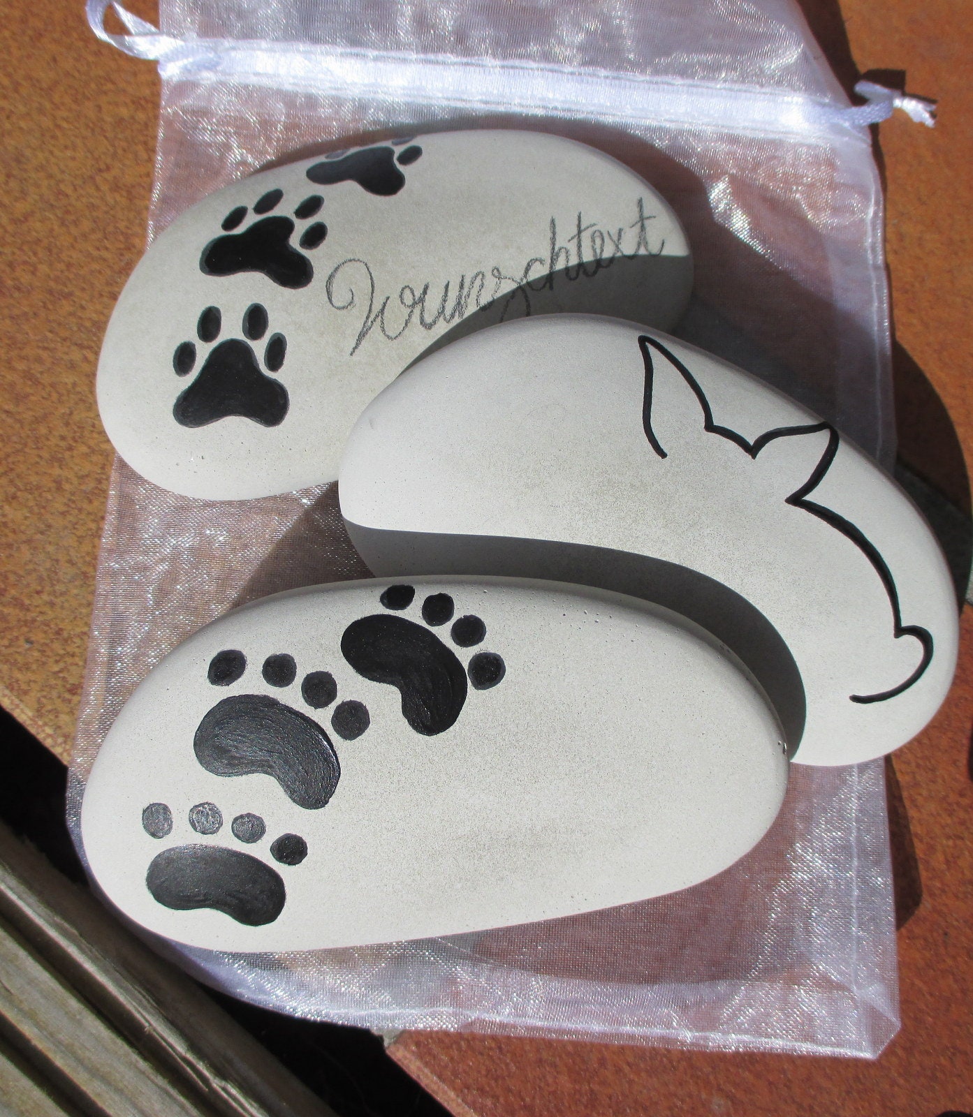 Mourning Stone With Desired Text, Memorial Stone Dog Cat Bunny, Painted  Stones With Desired Text - Etsy, image size:1393x1600