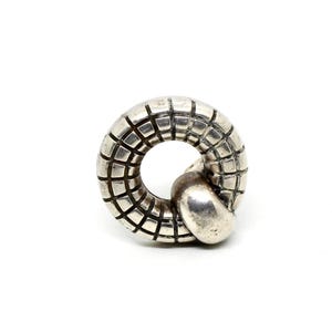 Art deco Kleiderclip rund -  Clip für Kleider Silber Farbe 40er Jahre Edel