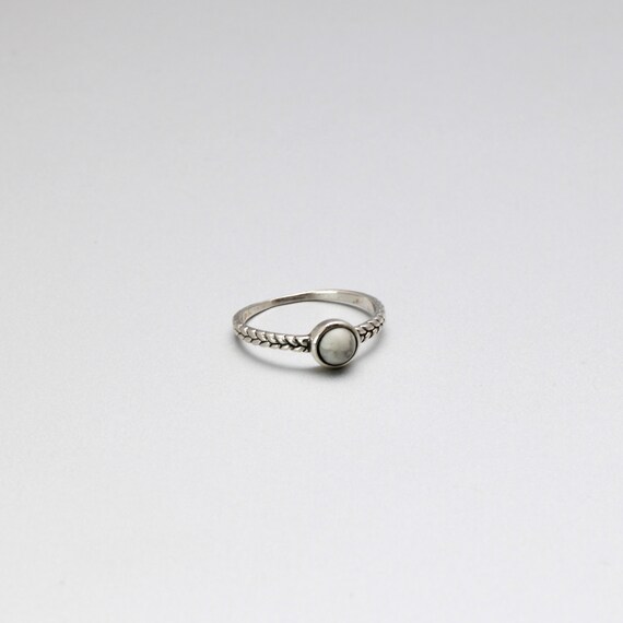 Moderner 925 Silber Ring  weiß grau Stein rund ge… - image 2