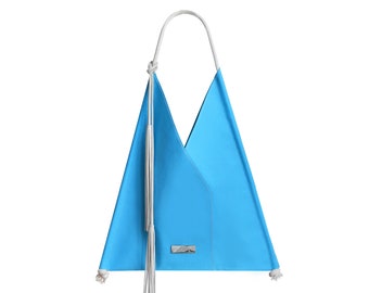 TRIANGULAR LEATHER BAG