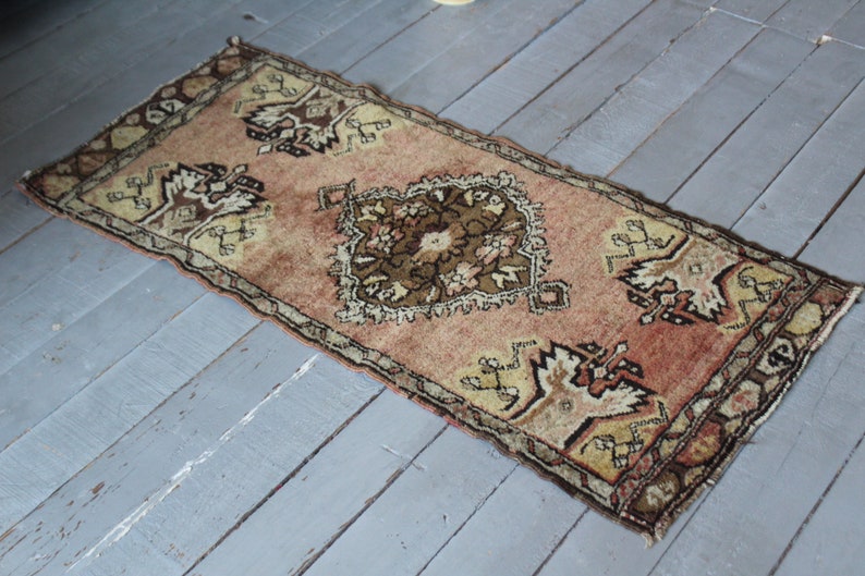 1/'5 x 3/'3 Vintage Small Turkish Carpet,Tribal,Ethnic,Traditional,Rustic Handwoven Small Wool Rug Wool Door Mat