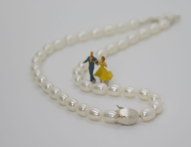 Pearl necklace with silver flower pearl necklace 46 cm image 5