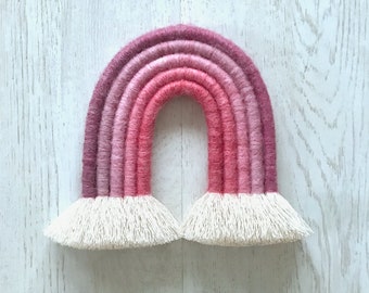 Wall hanging, macramé, rainbow "pink-red-purple"