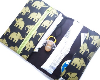 Diaper bag with elephant motif, diaper case