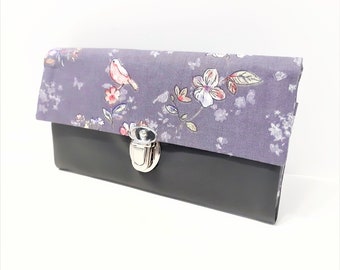 Purse with bird and flowers motif, wallet