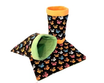 Cuddly roll, cuddly sack or hammock for guinea pigs