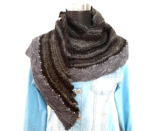 Halstuch, Schal gestrickt grau mit Perlen