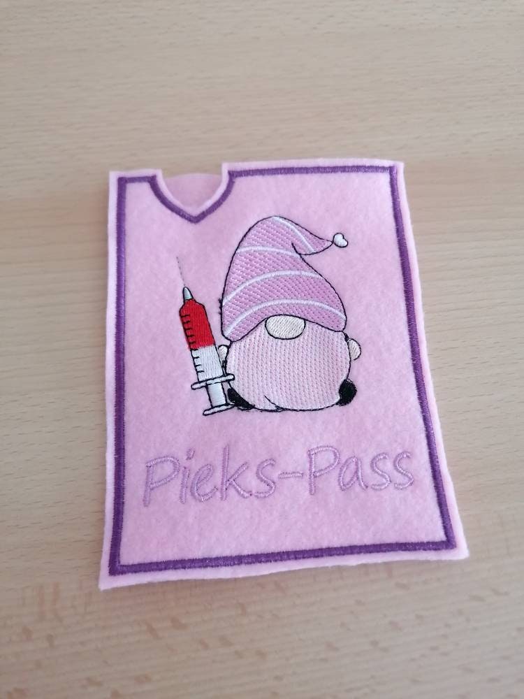 Vaccination passport cover made of felt | Etsy