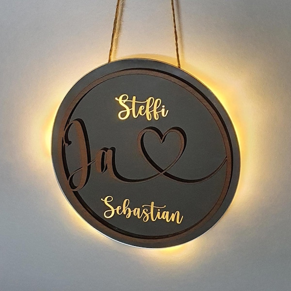 Hochzeitsgeschenk I LED I Motivspiegel I Gravur I Geschenk Hochzeit I mit Namen I Hochzeitsgeschenke Personalisiert