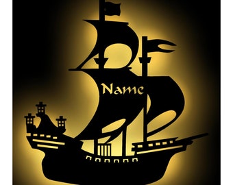 LED Pirate Ship Houten Wandlamp Nachtlampje Snooze Licht Gepersonaliseerd met Naam I Cadeau voor Jongens &Meisjes I Batterij Aangedreven