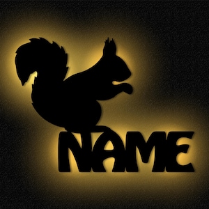 LED Eichhörnchen Holz Wand Lampe Nachtlicht Schlummerlicht personalisiert mit Namen I Geschenk für Jungs & Mädchen I Batteriebetrieben
