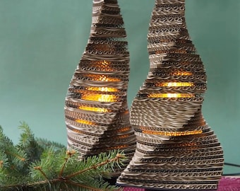 Tischlampe in Weihnachtsbaumform
