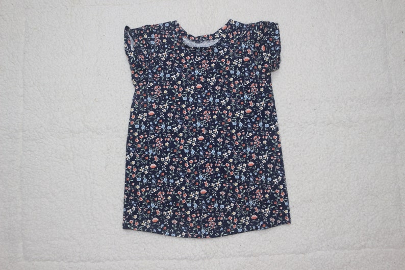 Basic Shirt Blümchen marine imagem 1