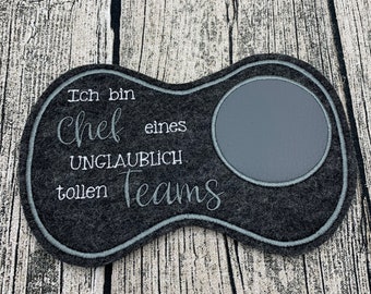 Geschenk für Chef - tolles Team - Büro - Glasuntersetzer - Tassenuntersetzer aus Filz - bestickt - grau - schwarz