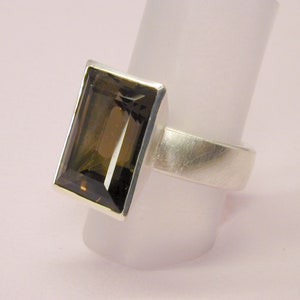modern ring silver with brown stone, smoky quartz, minimalist jewelry, for woman, for middle finger, Christmas gift, large ring