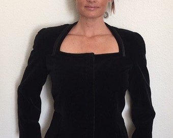 Vintage 80s Gianni Versace Black Velvet Fitted Waist Blazer Jacket US8