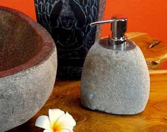 Soap dispenser natural stone pump dispenser made of river stone approx. 16-20cm for liquid soap