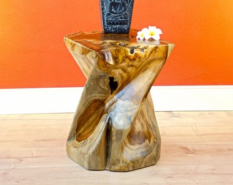 Table d'appoint en bois de loupe de teck | Table carrée en bois massif fabriquée d'une seule pièce environ 40 x 30 cm