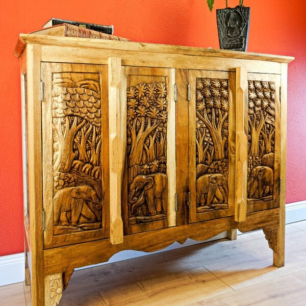 Buffet en bois massif bois d'acacia | Sculpture d'éléphant faite à la main en Thaïlande, meubles d'ameublement Boho, idée cadeau de salon moderne