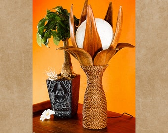 Kokosnuss Tischlampe Kokos Holz Lampe 54cm mit Rattan Lampenschirm Kugel