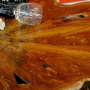 Table d'appoint tronc d'arbre en teck massif 60 85 cm Salon table basse meubles design d'intérieur Décor de maison de campagne nordique rustique image 9