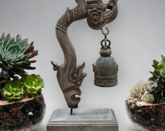 Trépied en bois massif de cloche de temple en bronze | Cloche de temple thaïlandais avec support sculpté