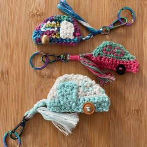 Retro Teardrop Camper Van Keychain Crochet Pattern