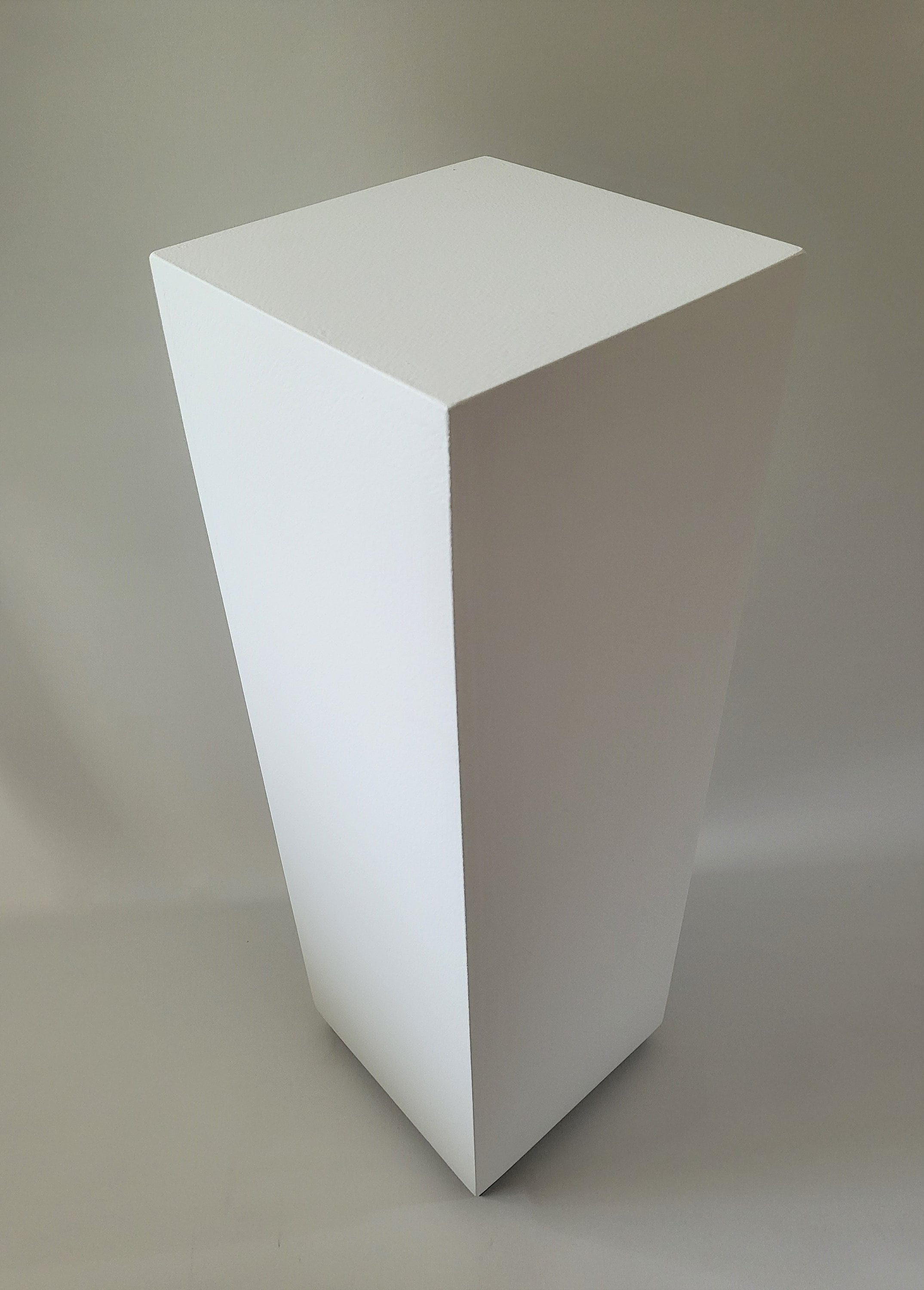 Dekosäule weiss mit schwarzen Sockel Galeriesockel weiss Etsy