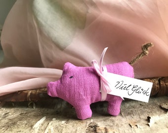 Small lucky pig made of fabric, lucky charm, lucky pig in pink