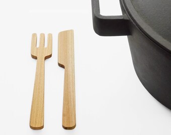 Pot coaster in cutlery shape