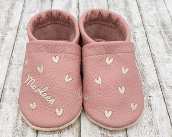 Baby shoes, leather slippers in antique rose with embroidered hearts and name, made of genuine leather