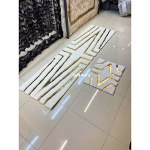 Luxury Premium Luxury White Gold Faux Plush Runner Rug, Faux Leather Large Runner Rug Fluffy Rug, Area Rug, Unique Soft Carpet, Shaggy Rug