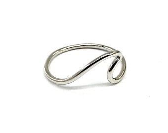 Anillo - WAVE, plata, anillo de filigrana, regalo para ella, diseño de anillo especial, anillo delicado