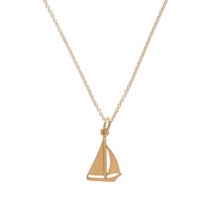 Halskette- KLEINES BOOT, 925 Silber vergoldet, filigrane Silberkette, besondere Geschenkidee, Symbolkette, Glücksbringer, Segelboot Anhänger