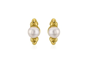 Ear studs - SMALL PEARL, gold-plated