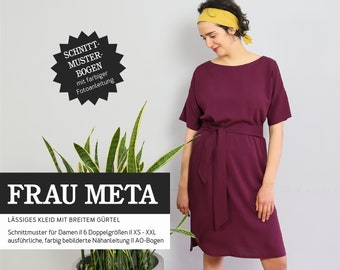 Lässiges Kleid mit breitem Gürtel FRAU META Papierschnitt