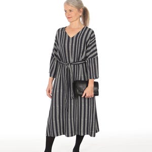 Robe col V FRAU IVA | Patron papier