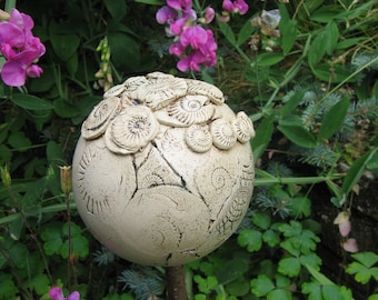 handgemachte  Rosenkugel  Ammonit  Beetstecker  Gartendeko