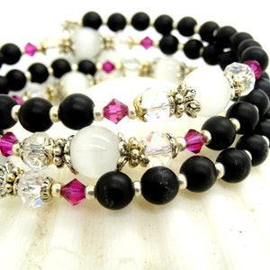 Rosenkranz Armband ONYX schwarz matt Perlen Kristall facettiert Swarovski Fuchsia Kreuz Madonna Anhänger Kommunion Taufe Hochzeit Bild 4