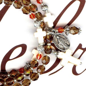 Bracelet Rosaire chapelet pierre MAGNESITE perles cristal facettes Bohême Smoked Topaz orange crucifix medaille vierge RK099 image 3