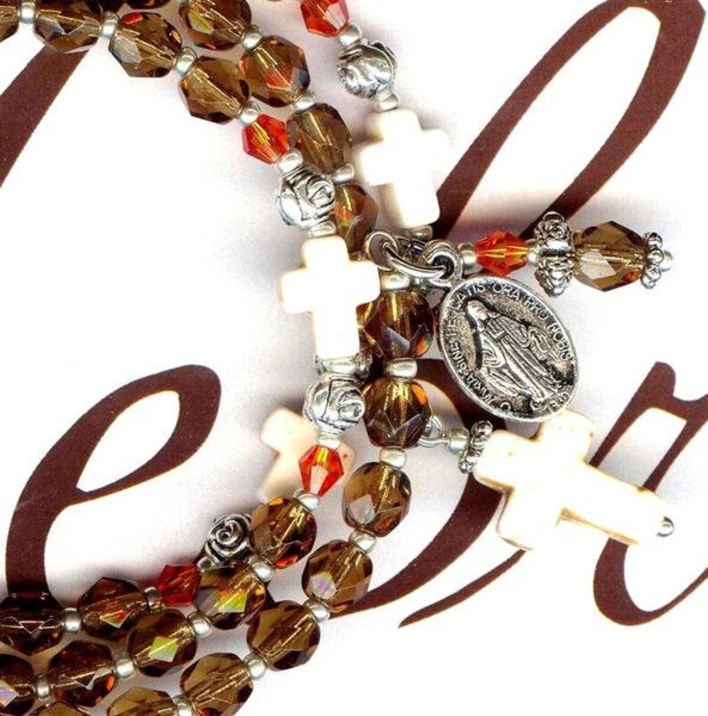 Bracelet Rosaire chapelet pierre MAGNESITE perles cristal facettes Bohême Smoked Topaz orange crucifix medaille vierge RK099 image 3