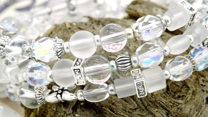 Bracelet SUMMER BREAZE fil mémoire mélange perles transparentes givrées chips verre cristal facettes bonheur argent cadeau été mariage image 3