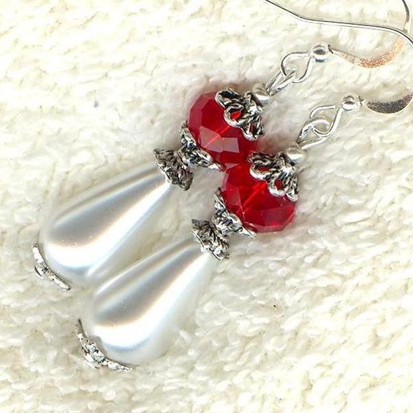 Ohrringe LIEBES TROPFEN perlen facettiert glaswachs Kristall weiß rot hochzeit liebe geschenk  OR245