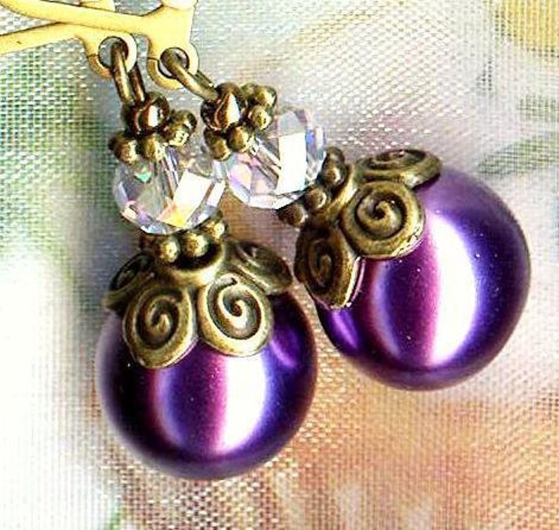 Boucles LAVENDER PEARL perles cristal bronze nacré violette lilas mauve facettes Bohême fleurs vintage OR687 image 1