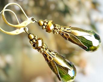 Boucles  OLIVES ROYALES perles facettes vert khaki cristal vintage tulipe fleur cadeau mariage Bronze OR632