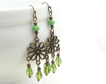 Earrings JUNE Chandeliers * Green Earrings * Hanging * Pastel Colors * Flower * Flowers * Gift Mother's Day * Bridgerton * Glass Beads