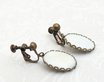 Ohrclips Ohrringe VICTORIA  viktorianisch * Perlmutt * Jugendstil * Schraube * Vintage Stil * weiß * creme * Hochzeit * Brautschmuck